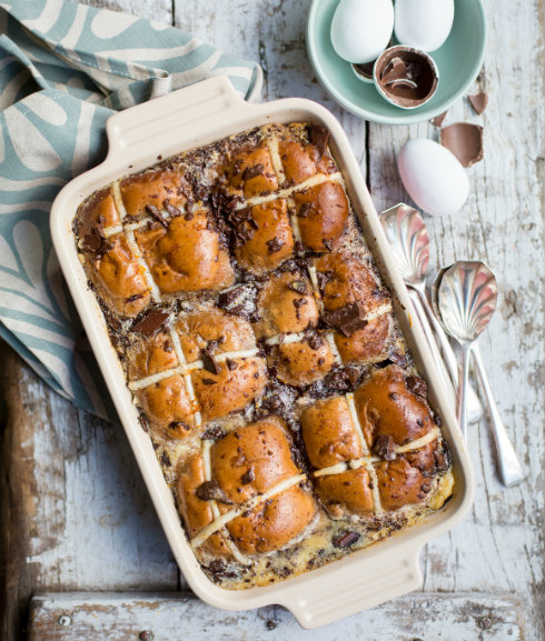 A moist and decadent hot cross bun pudding, perfect for Easter! (photograhy by Tasha Seccombe, styling by Nicola Pretorius)