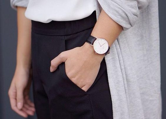 Wearing your DW with style. Image from www.danielwellington.com.